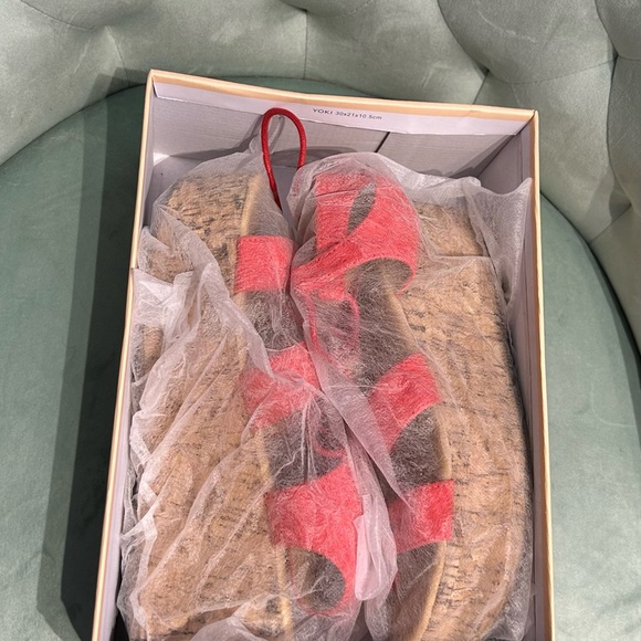 Yoki size 7.5 coral/red lace up wedge with box & dust covers - Picture 8 of 9